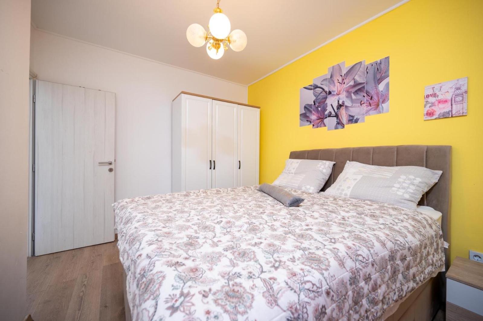 Apartments Lucija Trogir Extérieur photo