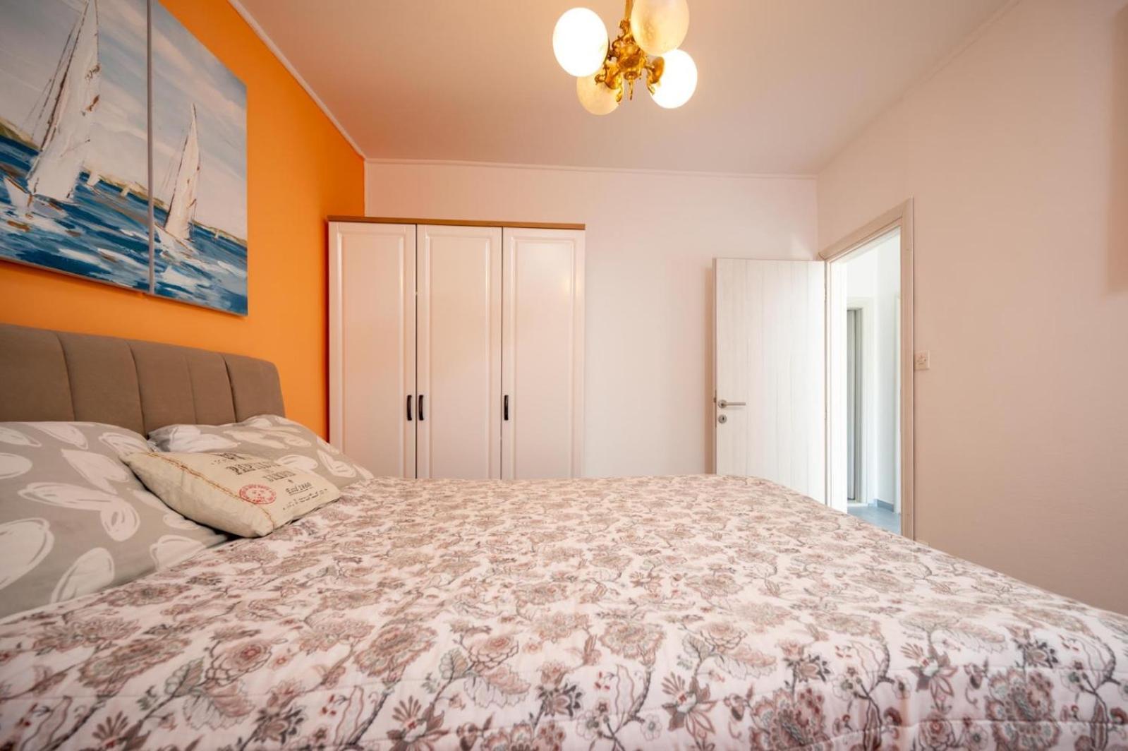 Apartments Lucija Trogir Extérieur photo